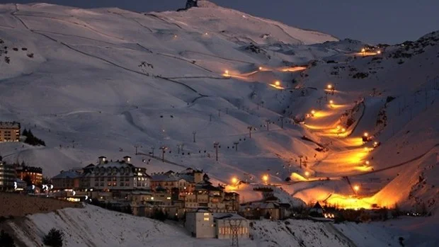 Alojamiento + Forfait en Sierra Nevada